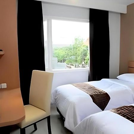 Guest House Nozz Semarang Eksteriør billede