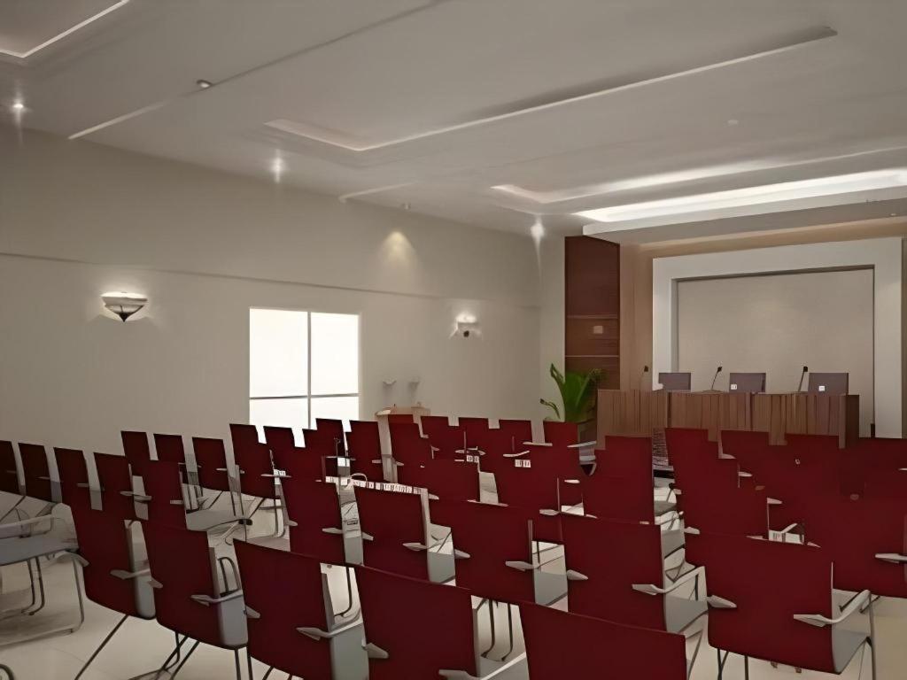 Guest House Nozz Semarang Eksteriør billede