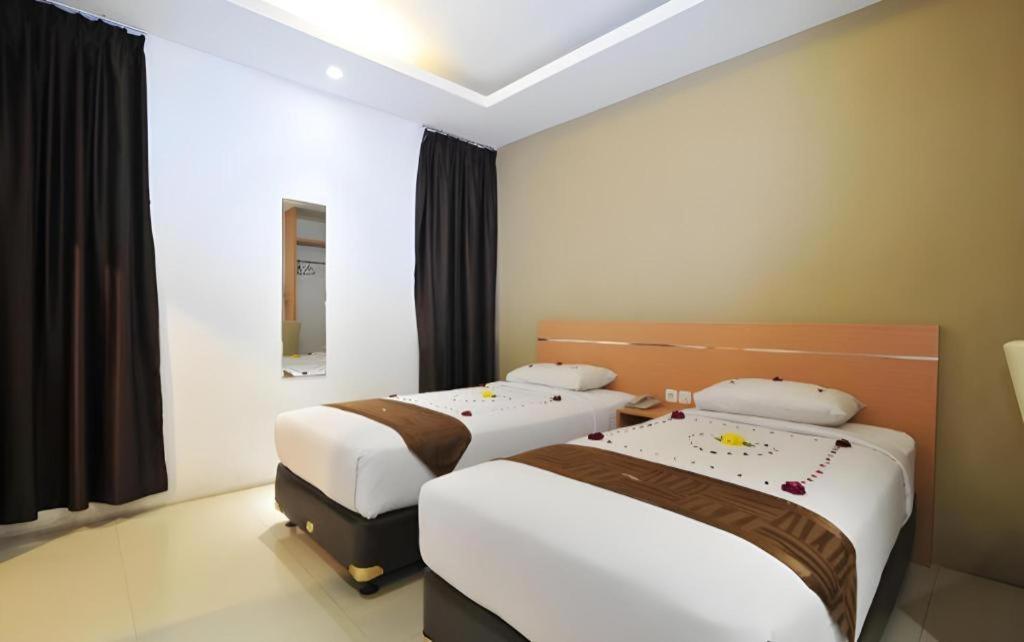 Guest House Nozz Semarang Eksteriør billede
